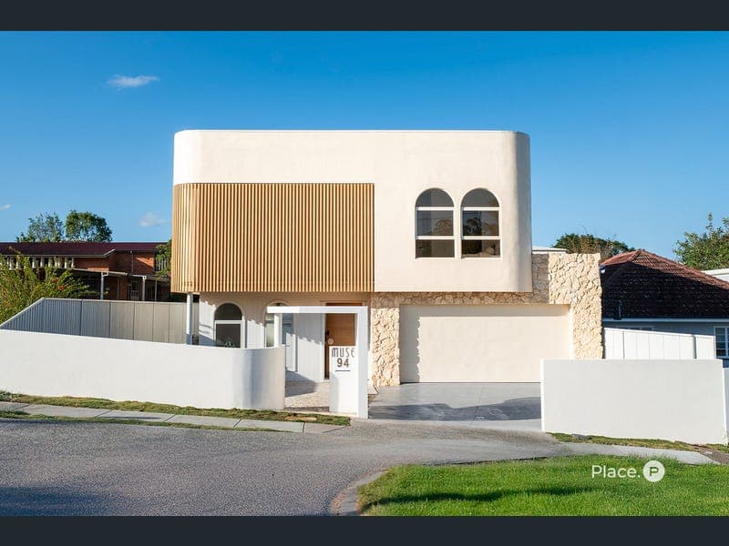 94 Greens Road, Coorparoo — photo 1 of 5