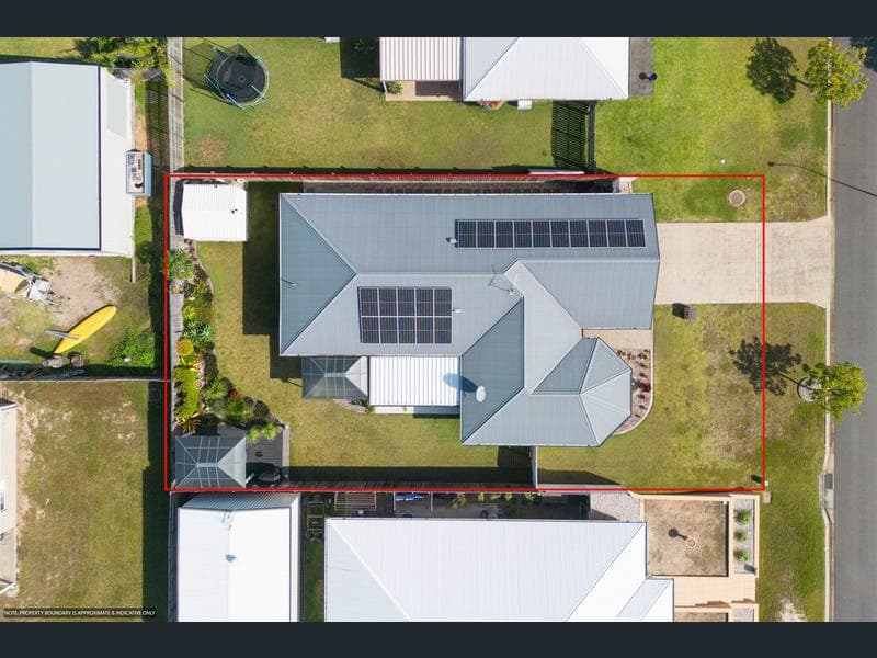 4 Raven Road, Kawungan — photo 1 of 5