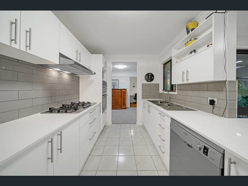 32 Bruna Street, Runcorn — photo 1 of 5