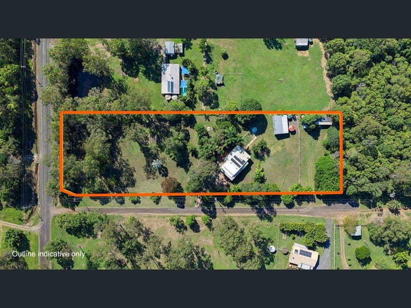 11 Sanctuary Lane, Booral — photo 1 of 5