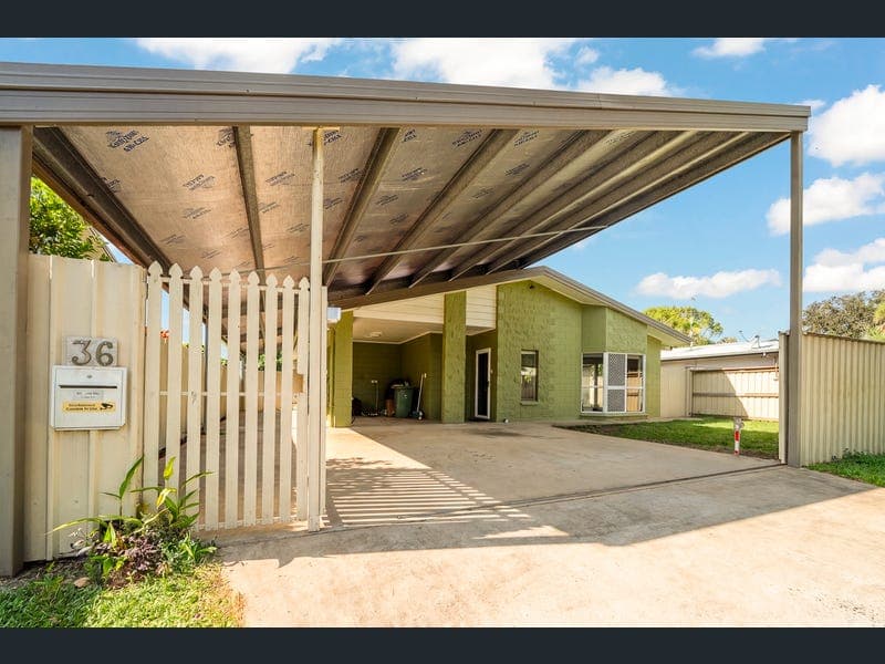 36 Tryal Street, Bentley Park — photo 1 of 5
