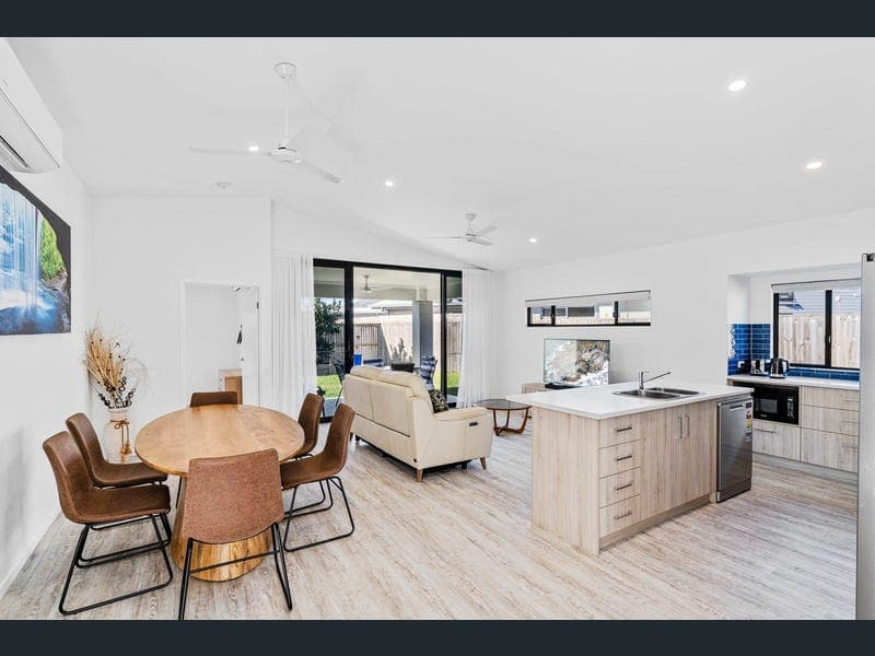 11 Lapwing Place, Smithfield — photo 1 of 5
