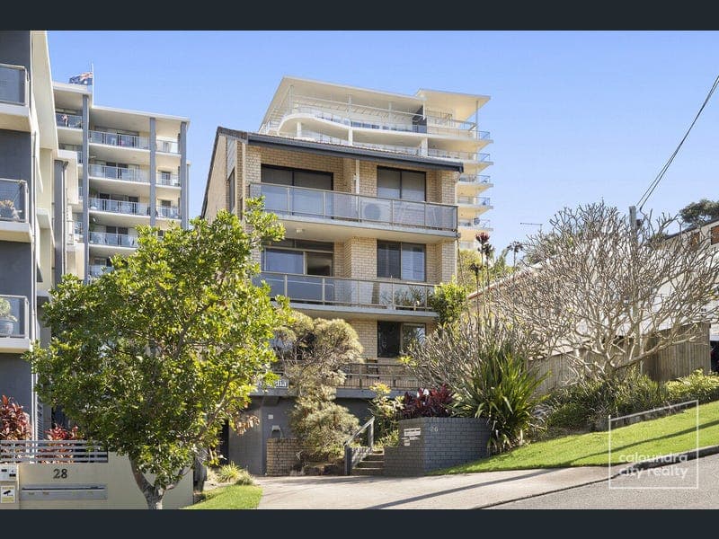 6/26 Upper Gay Terrace, Kings Beach — photo 1 of 5