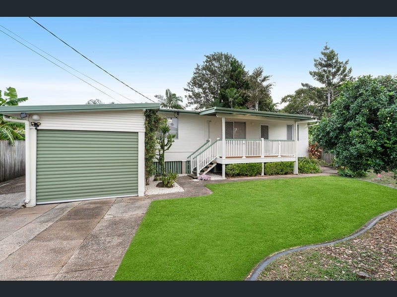 45 Thomas Street, Wynnum — photo 1 of 5