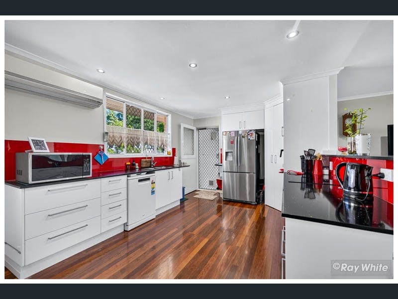 174 Wooster Street, Berserker — photo 1 of 5