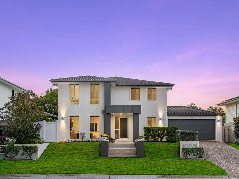 12 Brinley Place, Sinnamon Park — photo 1 of 5