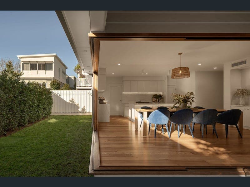 98 Anthony Street, Ascot — photo 1 of 5