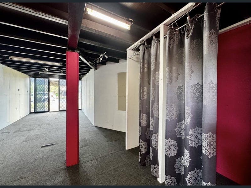 41 CLEMENTS Street, Moranbah — photo 1 of 5