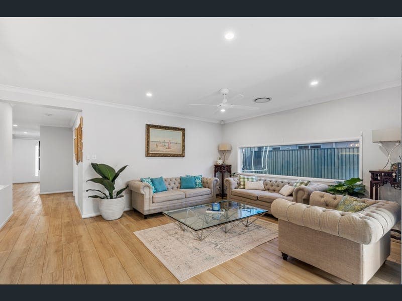 12 Eclipse Crescent, Burpengary East — photo 1 of 5