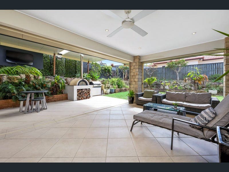 35 Topaz Drive, Mango Hill — photo 1 of 5