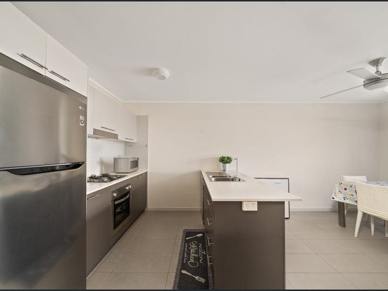 506/19 Masters Street, Newstead — photo 1 of 5