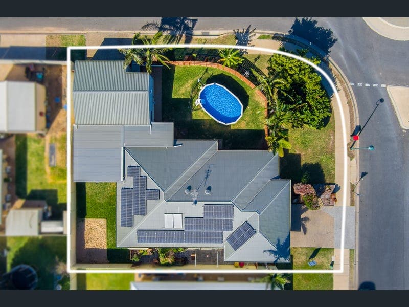 7 Maranda Street, Emerald — photo 1 of 5