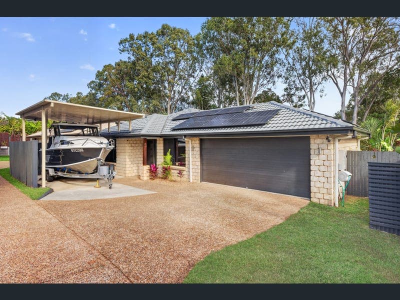 26 Pentecost Place, Redland Bay — photo 1 of 5