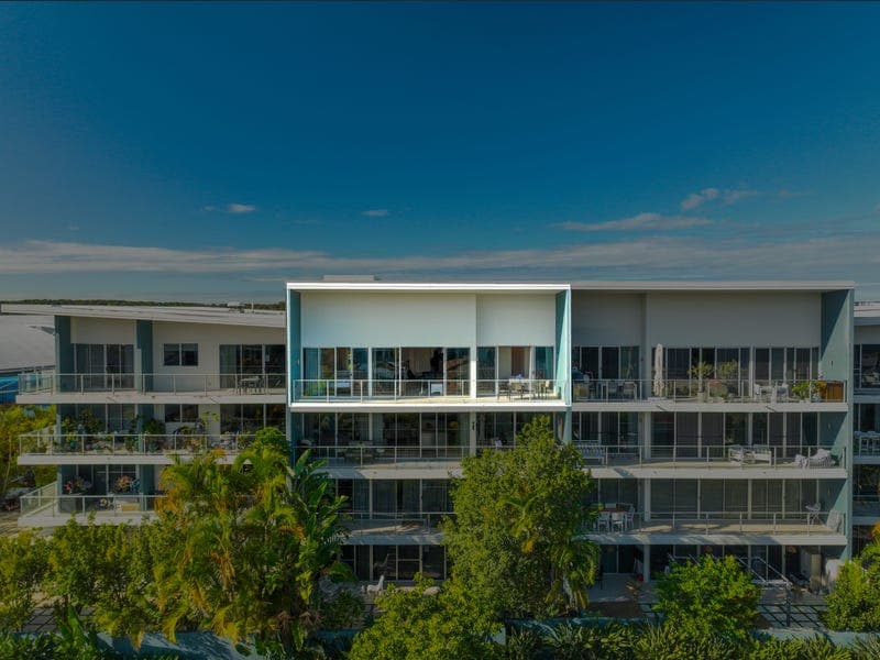 3401/2 Activa Way, Hope Island — photo 1 of 5