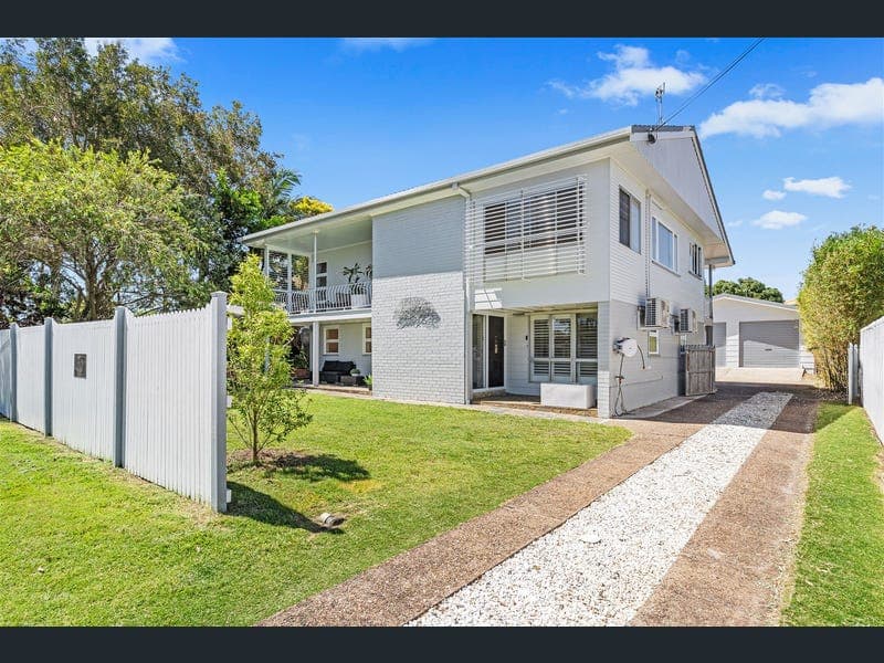 84 Miller Street, Urangan — photo 1 of 5