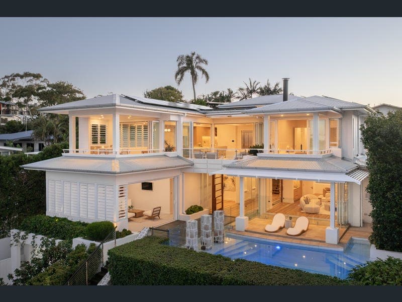 30 Mary Street, Alexandra Headland — photo 1 of 5