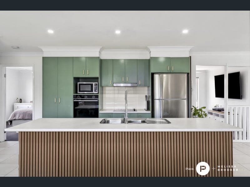 20 Jeita Circuit, Caboolture — photo 1 of 5