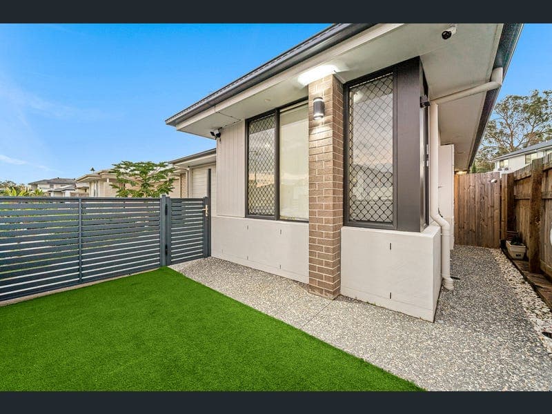 27 Ferdinando Street, Pallara — photo 1 of 5