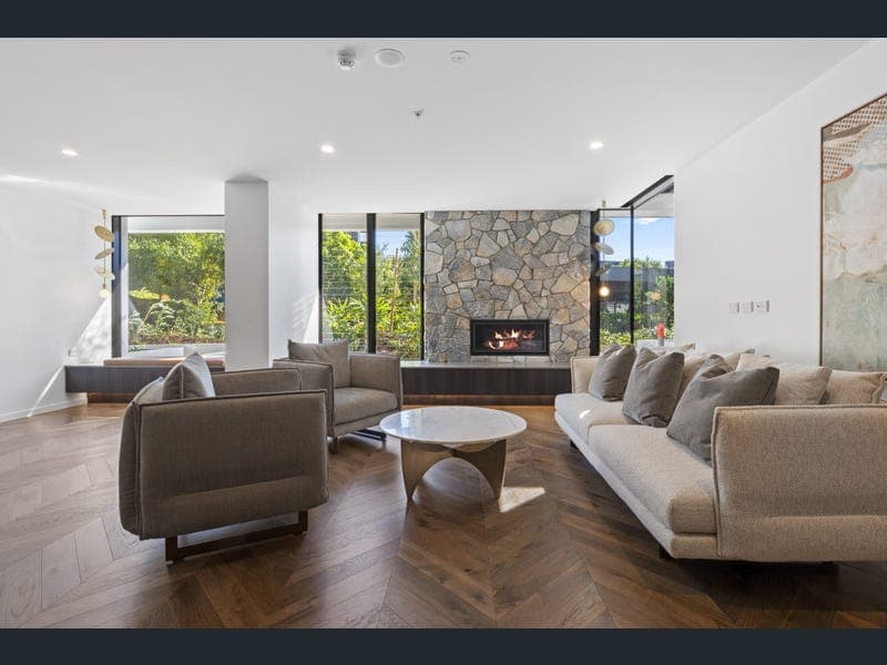5102/21 Ross Street, Benowa — photo 1 of 5