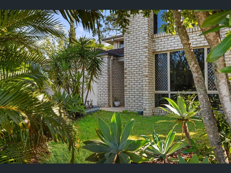 22 Copper Crescent, Griffin — photo 1 of 5