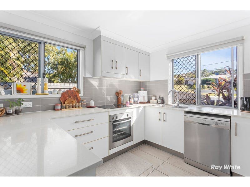 4/39 Cedar Avenue, Taranganba — photo 1 of 5