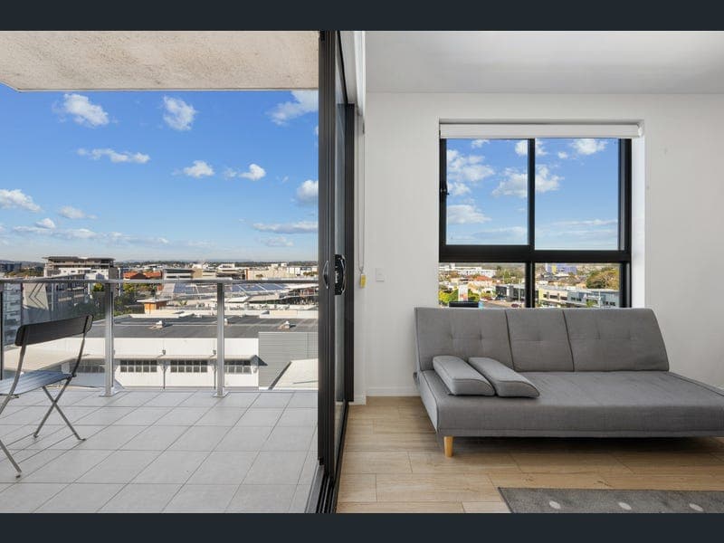 704/10-16 Norton Street, Upper Mount Gravatt — photo 1 of 5