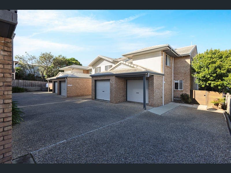10/33 Marjorie Street, Mooloolaba — photo 1 of 5