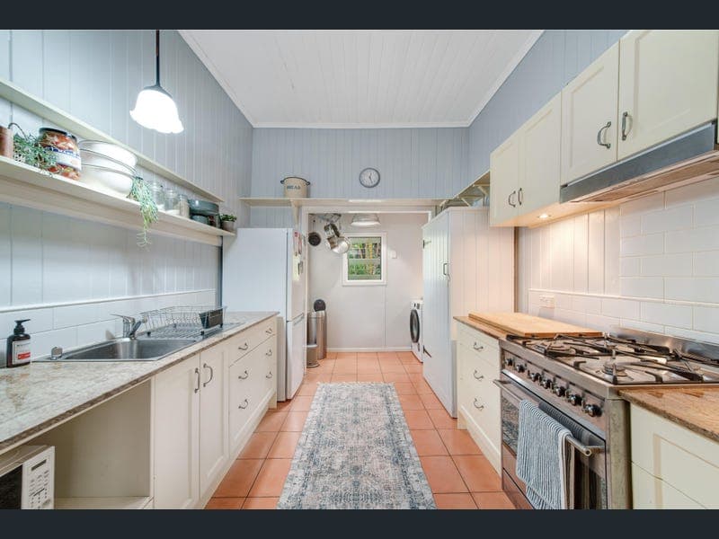 8 Karri Court, Mapleton — photo 1 of 5
