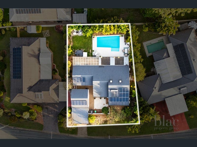 18 Deckle Road, Petrie — photo 1 of 5