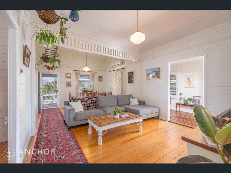 2 Bright Street, Gympie — photo 1 of 5