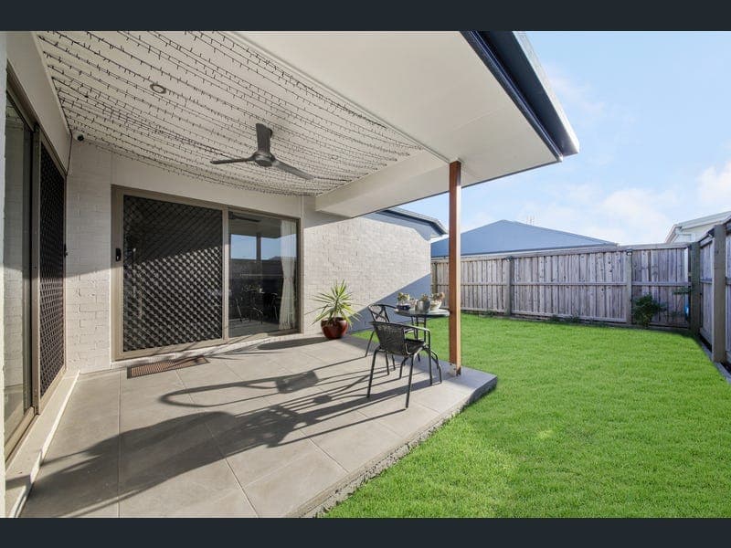 11 Bright Street, Palmview — photo 1 of 5