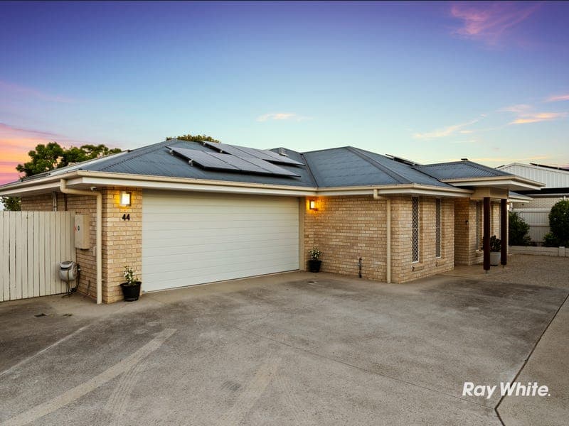 44 Stringybark Street, Regents Park — photo 1 of 5