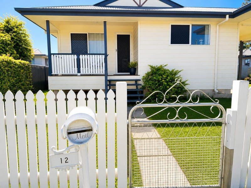 12 Reid Street, Dalby — photo 1 of 5