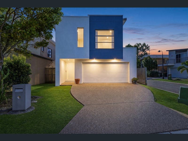 74 Synergy Drive, Coomera — photo 1 of 5