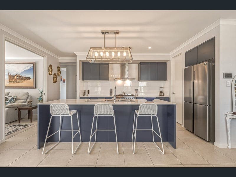 88 Fraser Drive, Burpengary East — photo 1 of 5