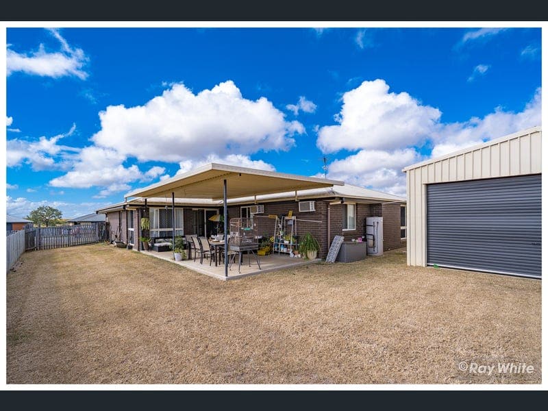 5 William Close, Gracemere — photo 1 of 5