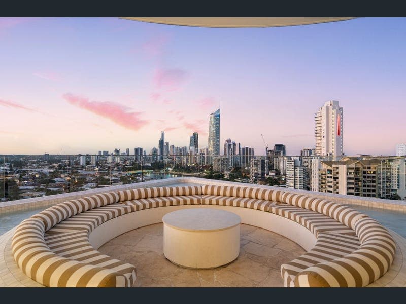 1404/1 Cannes Avenue, Surfers Paradise — photo 1 of 5
