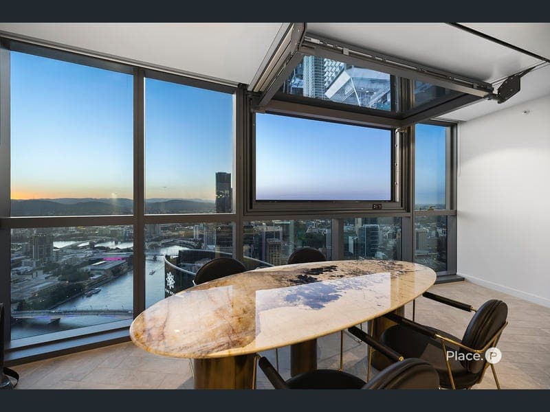 5607/8 Margaret Street, Brisbane City — photo 1 of 5