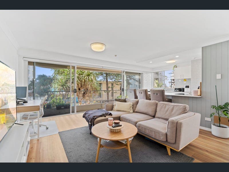 6/6 Aubrey Street, Surfers Paradise — photo 1 of 5