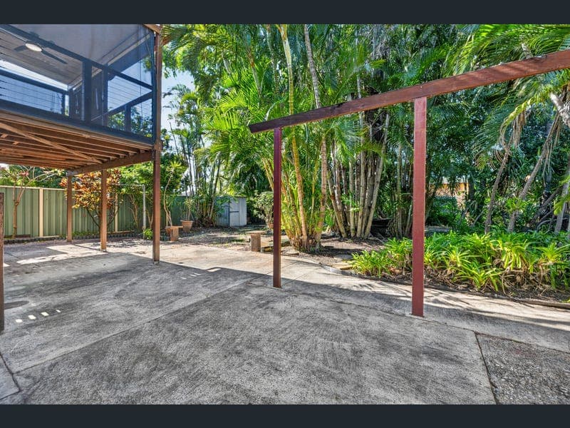16 Keats Avenue, Strathpine — photo 1 of 5
