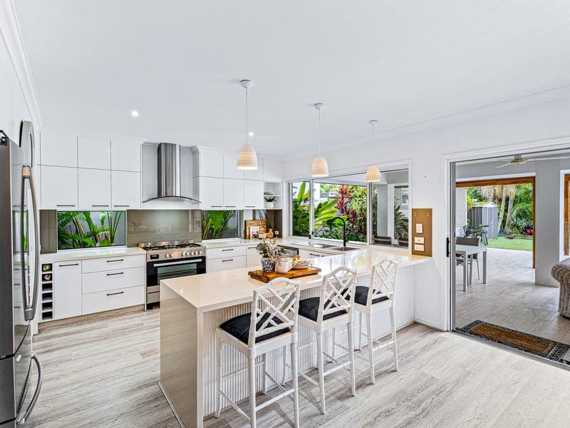 127 The Peninsula, Helensvale — photo 1 of 5