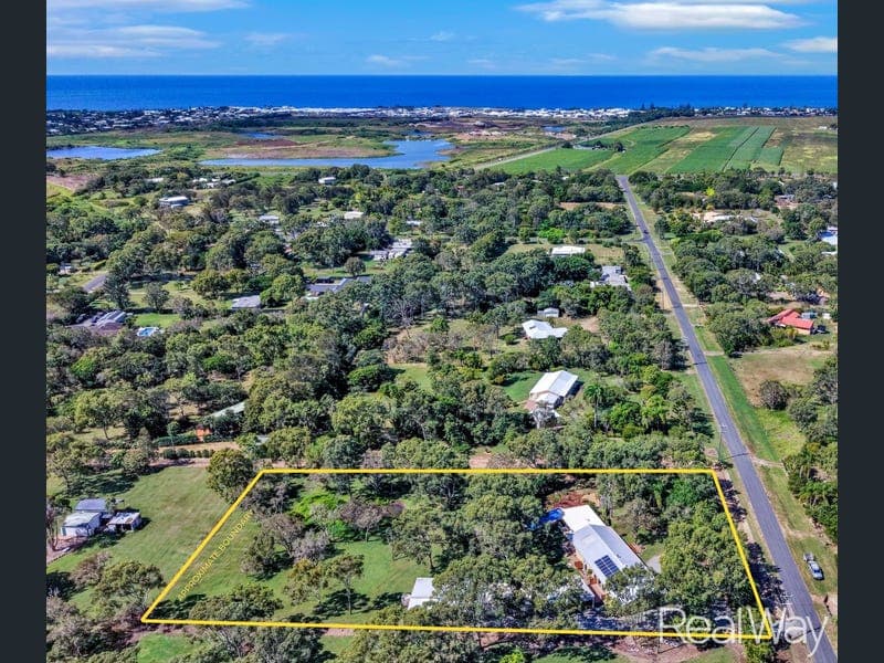 14 Tara Street, Innes Park — photo 1 of 5