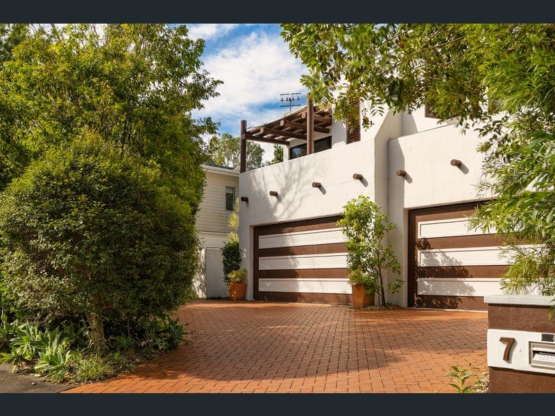 1/7 Bluefin Court, Noosaville — photo 1 of 5