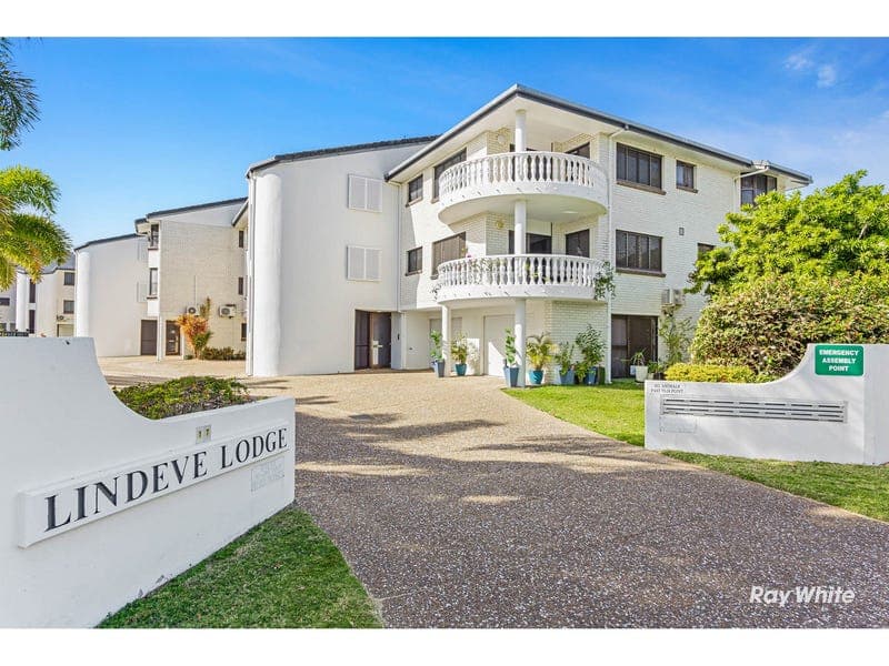 9/15-19 Todd Avenue, Yeppoon — photo 1 of 5