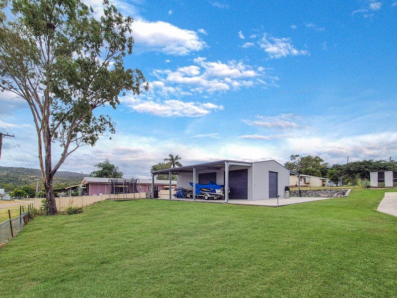 11-13 Shrubsole Street, Collinsville — photo 1 of 5
