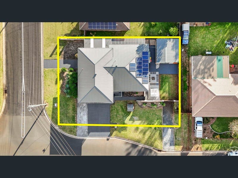 9 Jack Street, Darling Heights — photo 1 of 5