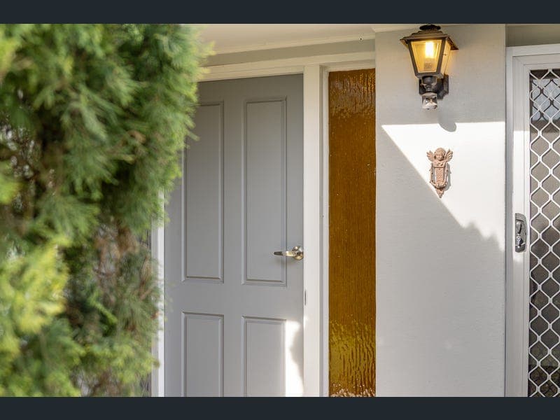 10 Richmond Drive, Wilsonton — photo 1 of 5