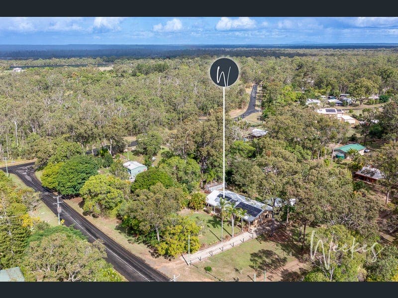 4 Commodore Drive, South Bingera — photo 1 of 5