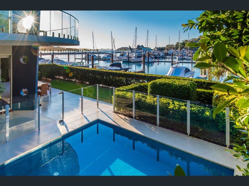 6/1 Airport Drive, Hamilton Island — photo 1 of 5