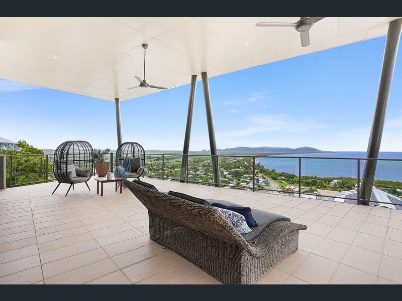 48 Yarrawonga Drive, Castle Hill — photo 1 of 5
